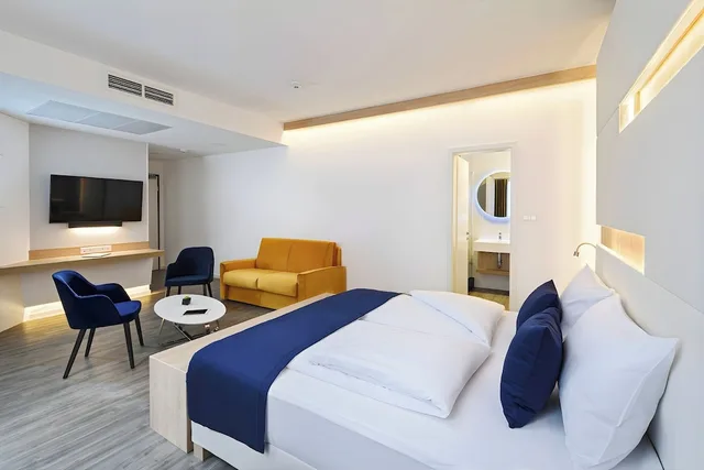 Grand, King Bed, Kvihotel Budapest 1/5