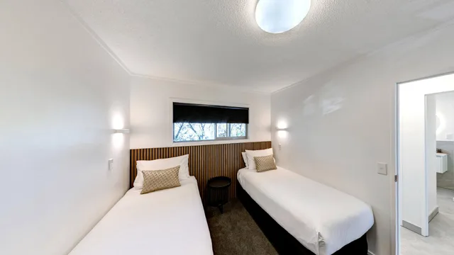 غرفة بغرفتي نوم، Blue Peaks Lodge and Apartments 1/1