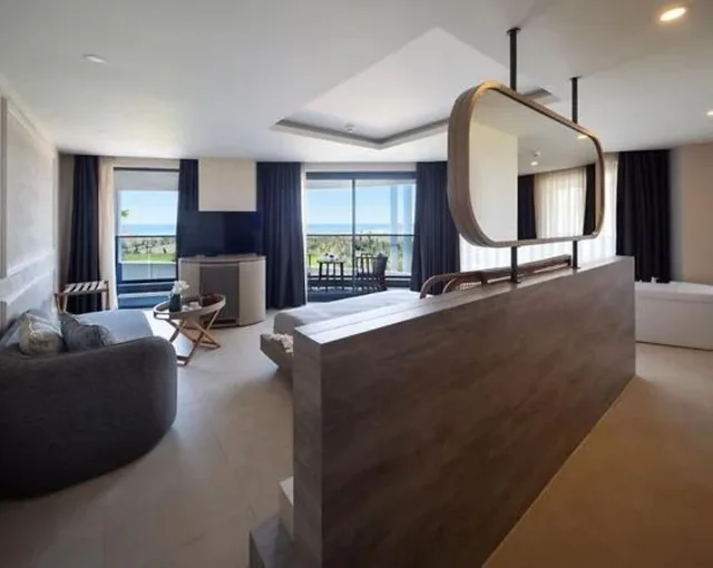 Suite, Liu Resorts 4/5