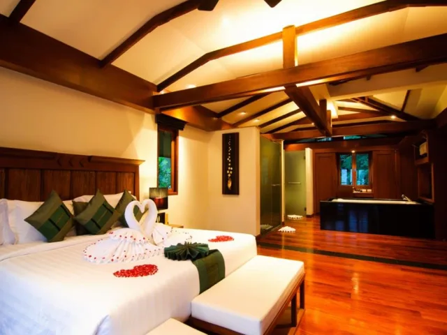 3 Bedrooms, Grand, Pool, Villa, Beach Front، Barcelo Coconut Island 2/4