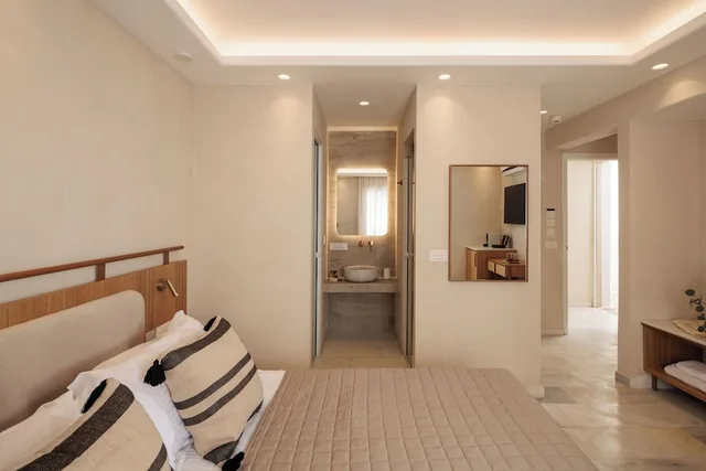 غرفة سوبيريور بسرير كوين، Polis of Naxos 9/10
