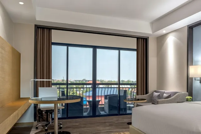 جناح بسرير كينج، COURTYARD BY MARRIOTT SIEM REAP RESORT 5/10