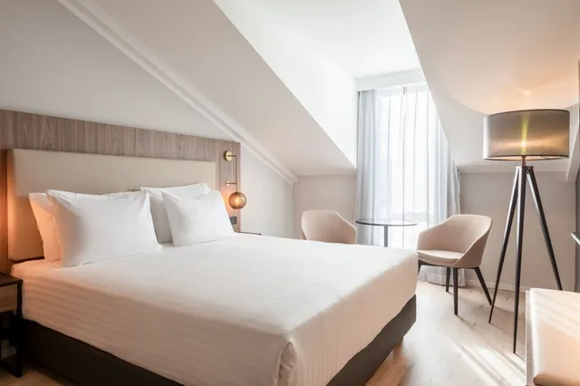 غرفة بسرير كينج، AC Hotel Inverness 5/10
