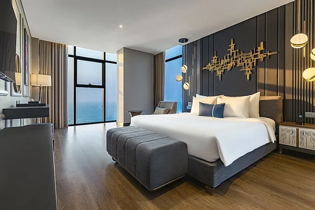 Peninsula, Suite, Twin Beds, King Bed، Peninsula Hotel Danang 6/10