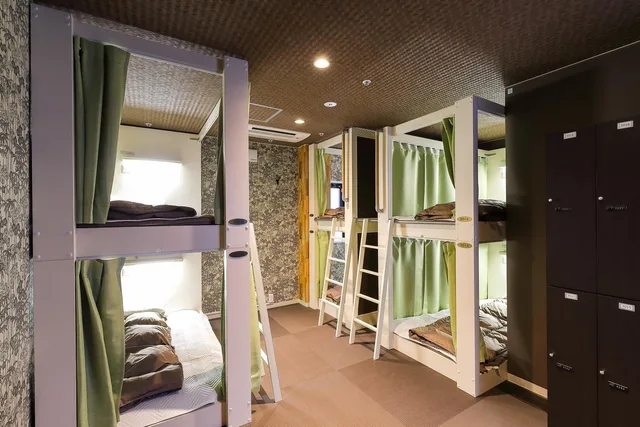 Family, 4 Bunk Beds, Guest House Kobe Nadeshikoya - Hostel 1/1