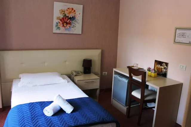 غرفة قياسية بإطلالة على المدينة مفردة بسرير فردي لذوي الإعاقة، SIGNATURE IDEA HOTEL 10/10