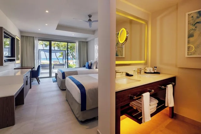 Diamond Club, Walkout, Beach, Luxury, King Bed، Royalton Grenada, an Autograph Collection All-Inclusive Resort 7/10