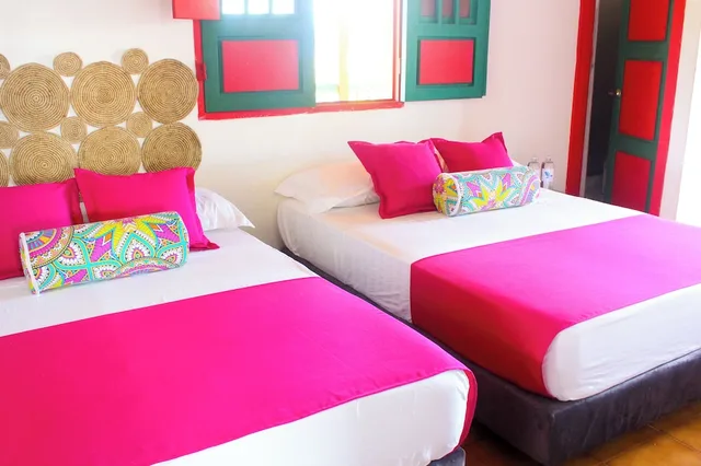 Family, 1 Single and 3 Double Beds، Casa Abba Hotel 3/5
