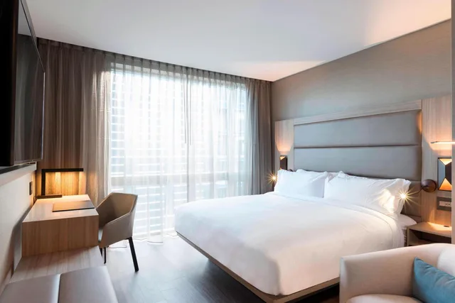 جناح بسرير كينج، AC Hotel by Marriott Boston Downtown 2/6