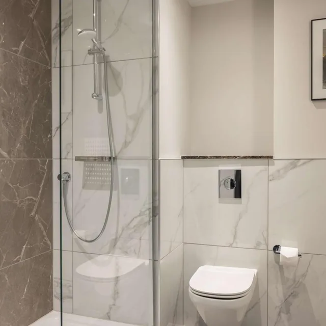 Executive, King Bed, Castle View, Lounge Access، Hilton Cardiff Hotel 2/3