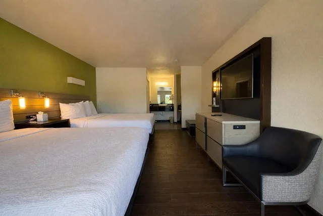 غرفة بسريرين كوين، Motel 6 Monterey Downtown 8/10