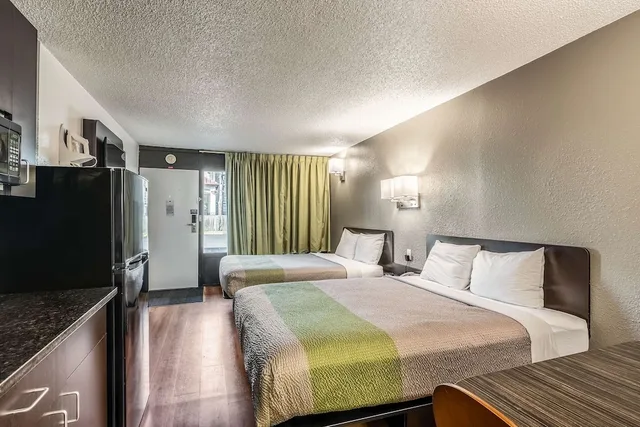 غرفة ديلوكس بسريرين كوين، Studio6 Little Rock, AR - West 2/10