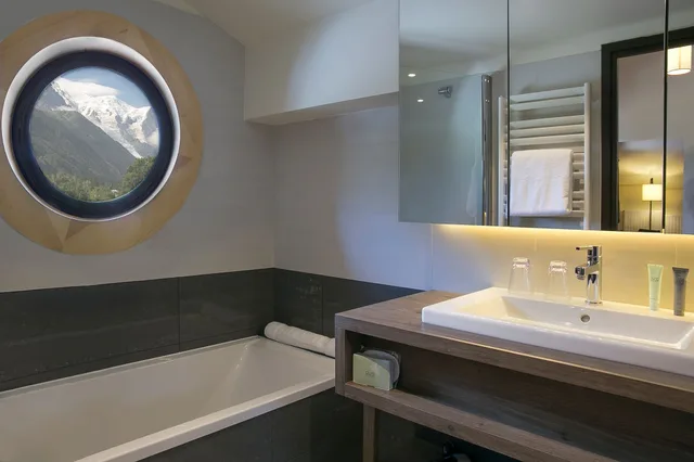 Deluxe, Double Bed, Mont Blanc View, Balcony، Excelsior Chamonix Hotel & Spa 1/2