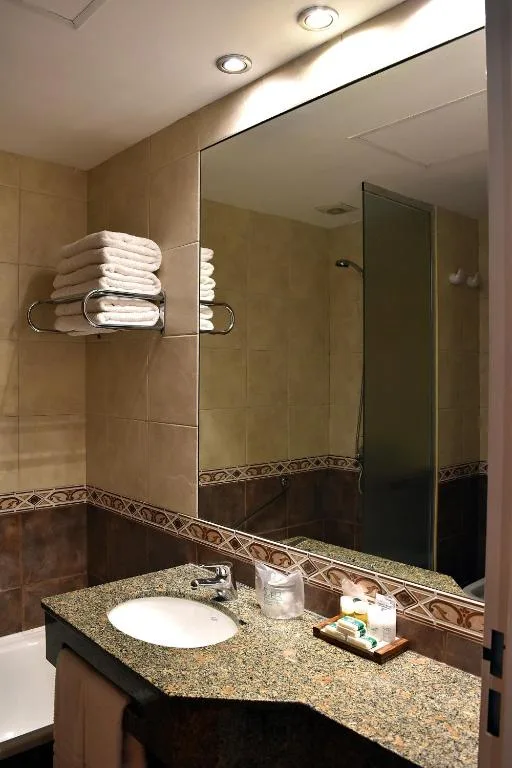 جناح بغرفة نوم واحدة، Tower Inn & Suites San Rafael 2/2