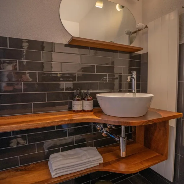 غرفة كبيرة بسرير مزدوج، Hotel B&B Stossplatz 3/3
