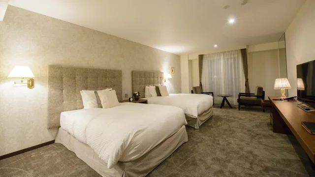 Deluxe, Twin Beds, Two Extra Beds، Le Grand Kyu Karuizawa 1/1