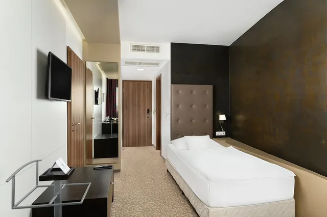 غرفة قياسية مفردة، Corso Hotel Pecs 6/7