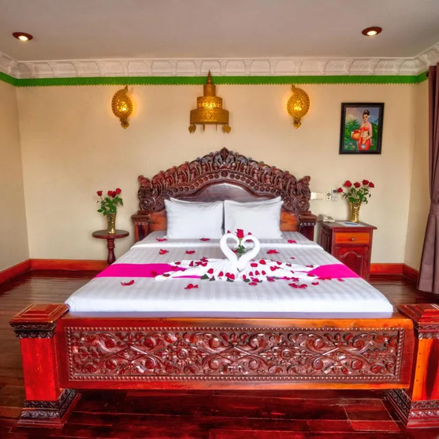 Deluxe, Double Bed, Okay Palace Hotel 8/10