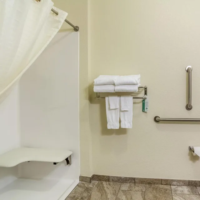 غرفة عائلية لذوي الإعاقة، Cobblestone Hotel and Suites - Erie 5/5