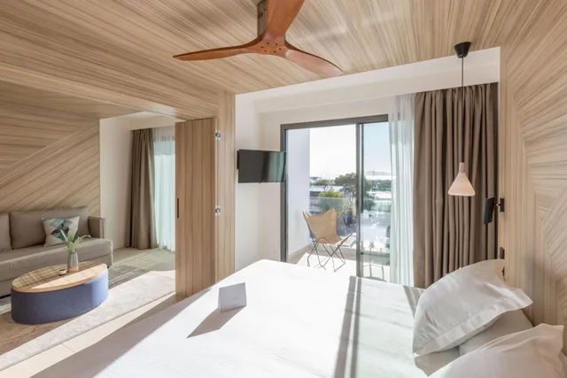 جناح بسرير كينج بإطلالة على البحر، Hotel Bordoy Alcudia Port Suites 6/10