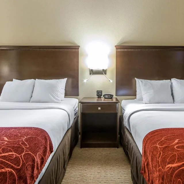 جناح تنفيذي بسريرين كوين، Comfort Suites Marietta Parkersburg 3/4