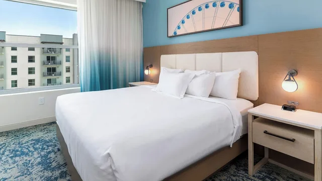 فيلا سيغنتشر بسريرين كينج وسريرين كوين بـ4 غرف نوم مع أريكة، Holiday Inn Club Vacations Myrtle Beach Oceanfront 8/10