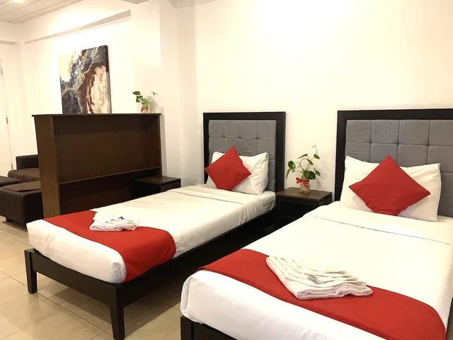 غرفة سوبيريور بسريرين منفصلين، OYO 150 Davao Airport View Hotel 1/2