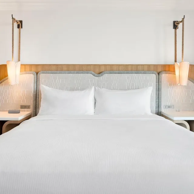 غرفة بسرير كينج بإطلالة على البحر، Signia Hilton Naples Grande Beach Resort 6/10