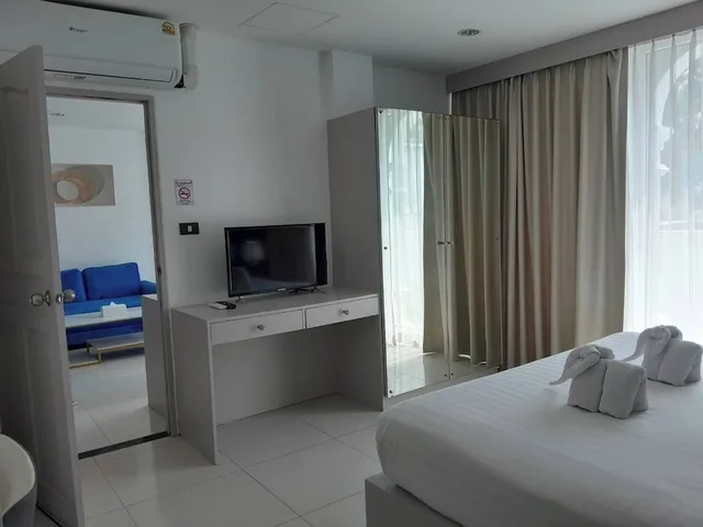 جناح بسرير كينج، MODERN LIVING HOTEL 9/10