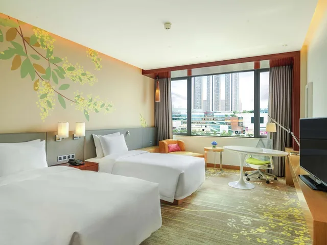 غرفة بسريرين منفصلين بإطلالة على المدينة في طابق مرتفع، Hilton Garden Inn Foshan 3/8