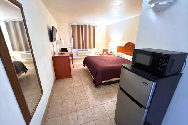 غرفة بسرير كوين لغير المدخنين، Carquinez Inn Vallejo I 80 Near Napa Valley 6/10