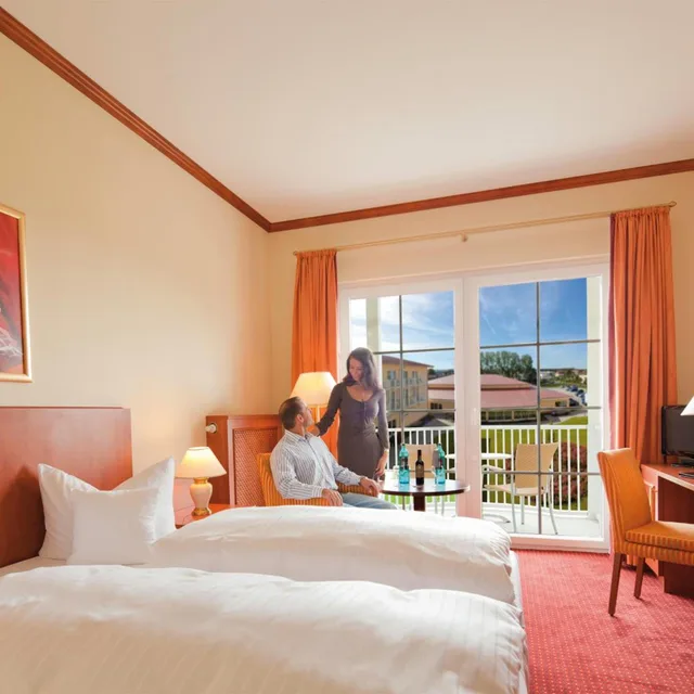 Room, King Bed, Land View، Morada Strandhotel Ostseebad Kuhlungsborn 2/6