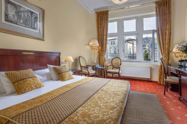 غرفة ديلوكس بسرير مزدوج، Savoy Westend Hotel 1/3