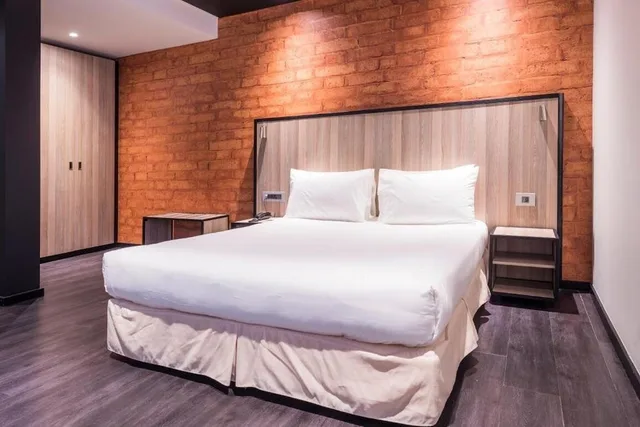 Standard, Double Bed, ONOMO Hotel Maputo 1/1