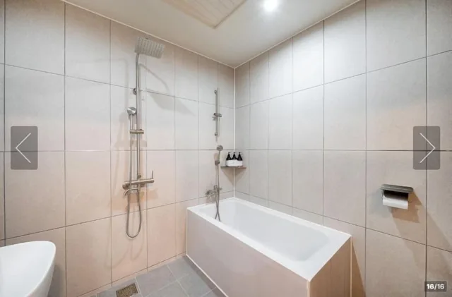 Room, Twin Beds, 1 Double and 1 Single Bed, Pearl Business Hotel 4/4