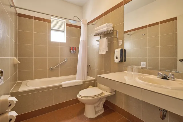 غرفة سوبيريور بسرير كوين بإطلالة على الفناء، Casa Andina Standard Cusco San Blas 8/8