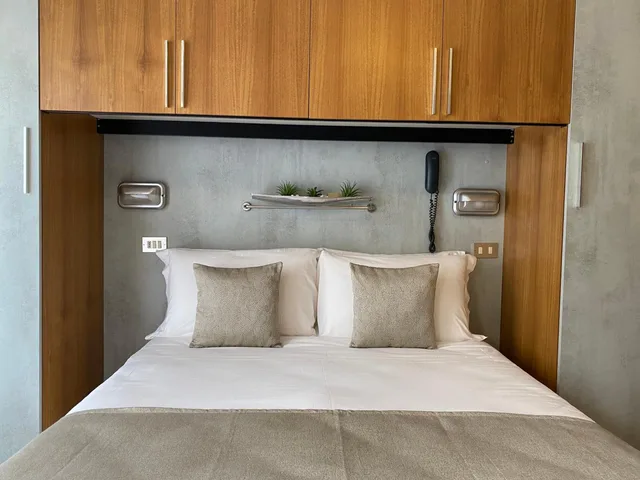 Deluxe, Double Bed, with Extra Bed, Golf 2/6