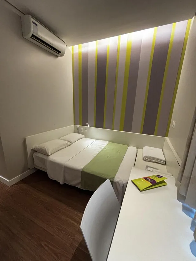 غرفة لذوي الإعاقة، DMax Hotel 1/2