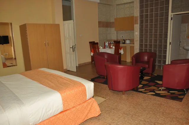 غرفة كومفورت بسرير كينج، Eureka Place Hotel 2/3