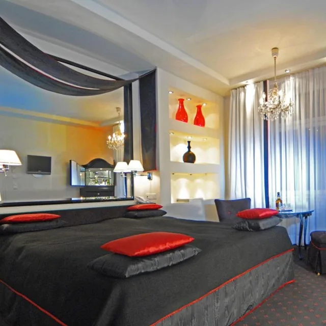 Superior, King Bed, Bristol Salzburg 6/10