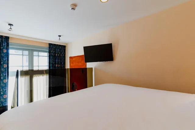 Junior Suite, Double Bed, Hotel Mercier 5/10