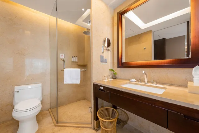 غرفة بسرير كينج للمدخنين لذوي الإعاقة، Wyndham Putian Downtown 3/4