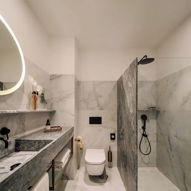 جناح جونيور بسرير كوين، Hotel Hotel - Member of Design Hotels 6/7