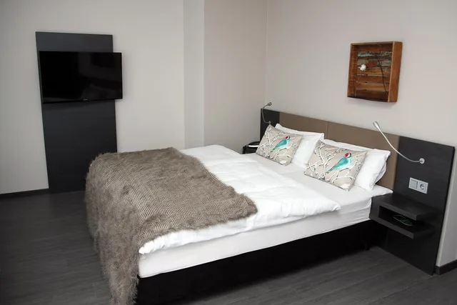 غرفة بسرير مزدوج، Altstadt-Hotel Bielefeld 7/10