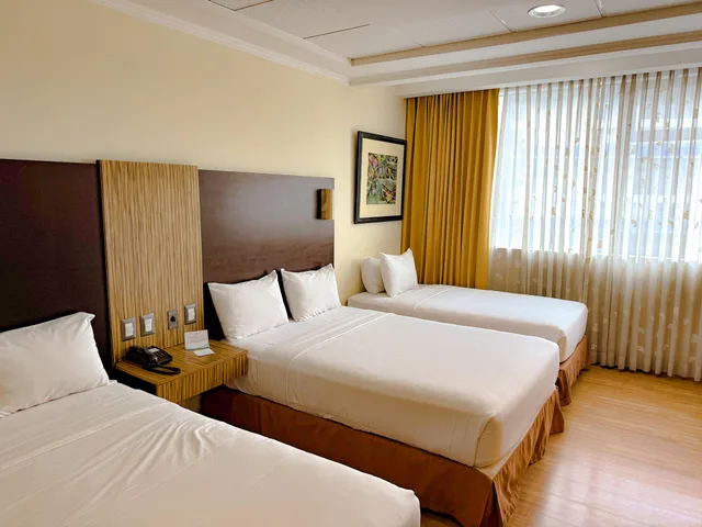 غرفة سوبيريور ثلاثية، Hotel GH Galeria 1/4
