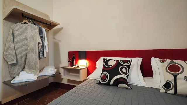 Superior, Queen Bed, Garden View, Chiostro Delle Monache - Hostel Volterra 3/4