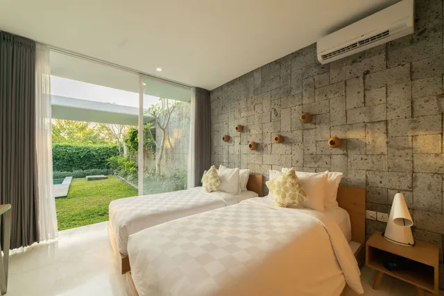 2 Bedrooms, Garden Villa, Double and Twin Beds، Hideaway Villas Bali – Uluwatu by Kanaan Hospitality 3/7