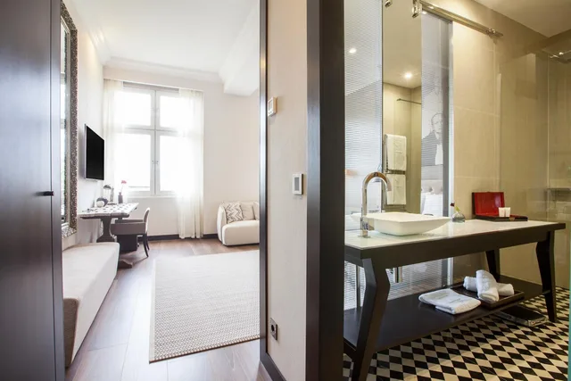 Deluxe, King Bed, Quentin Xl Potsdamer Platz 8/9