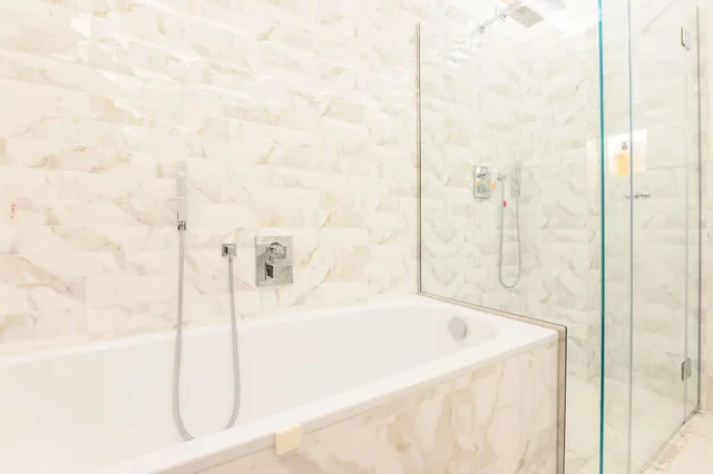 غرفة رباعية بسريرين منفصلين مع أريكة، Hotel Kraft 7/7