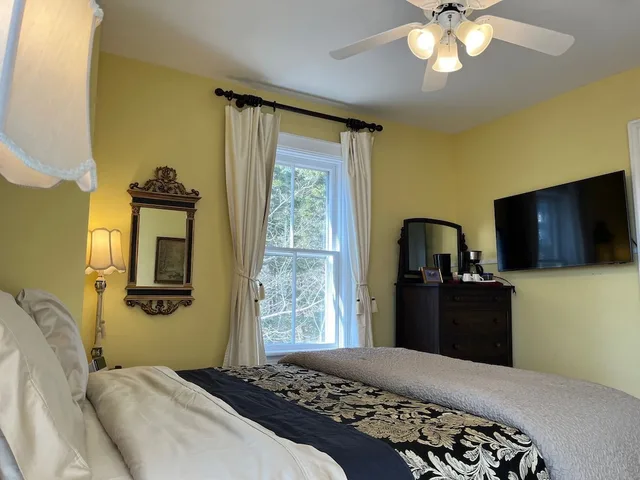 غرفة قياسية بسرير كوين، Surfside Inn 3/10